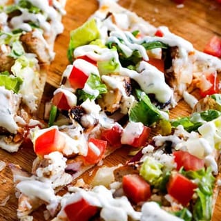 16 Chicken Gyro Pizza